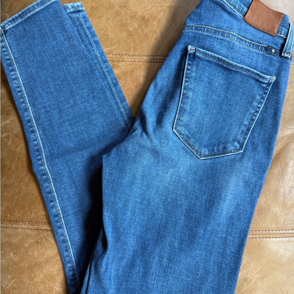 Lucky Brand Classic Blue Denim Jeans Women’s Size 8/29